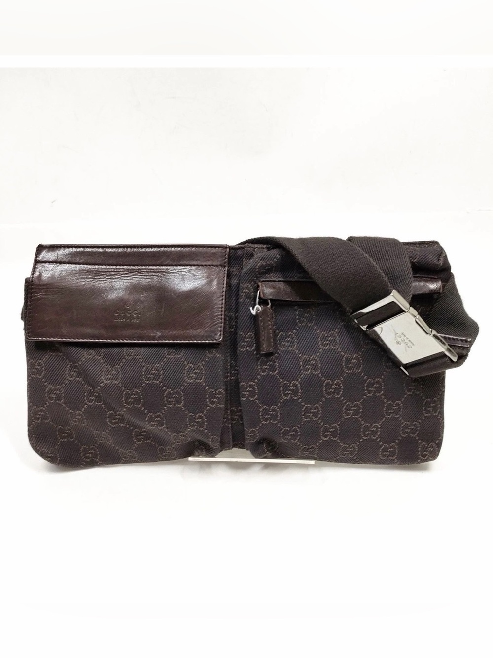Authentic Vintage Gucci GG Canvas Waist Bag
Crossbody Belt Bag Brown Y2K